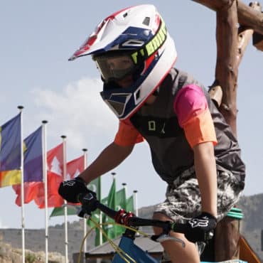 Guant RANGER Negres Infant Edició: Bike Park Pal Arinsal